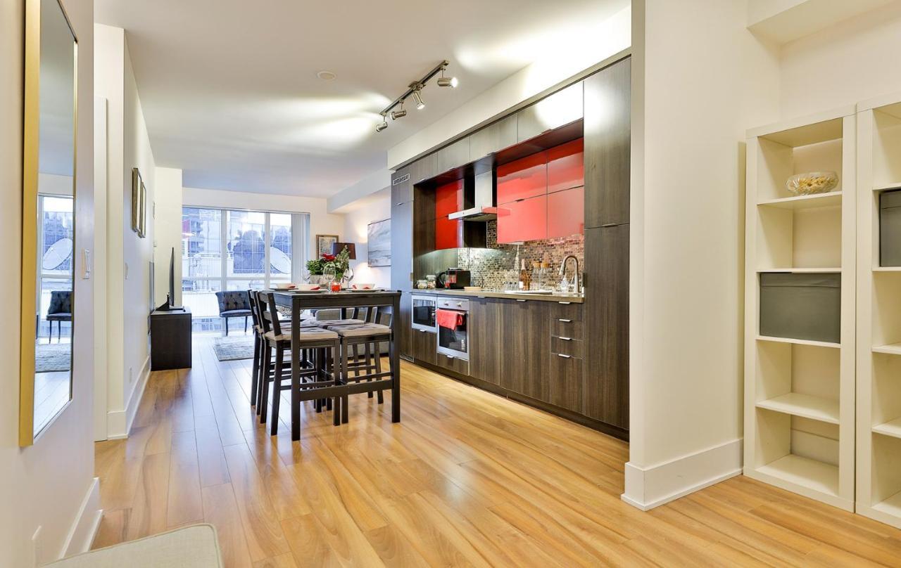 Luxury Condo Prime Location 토론토 외부 사진