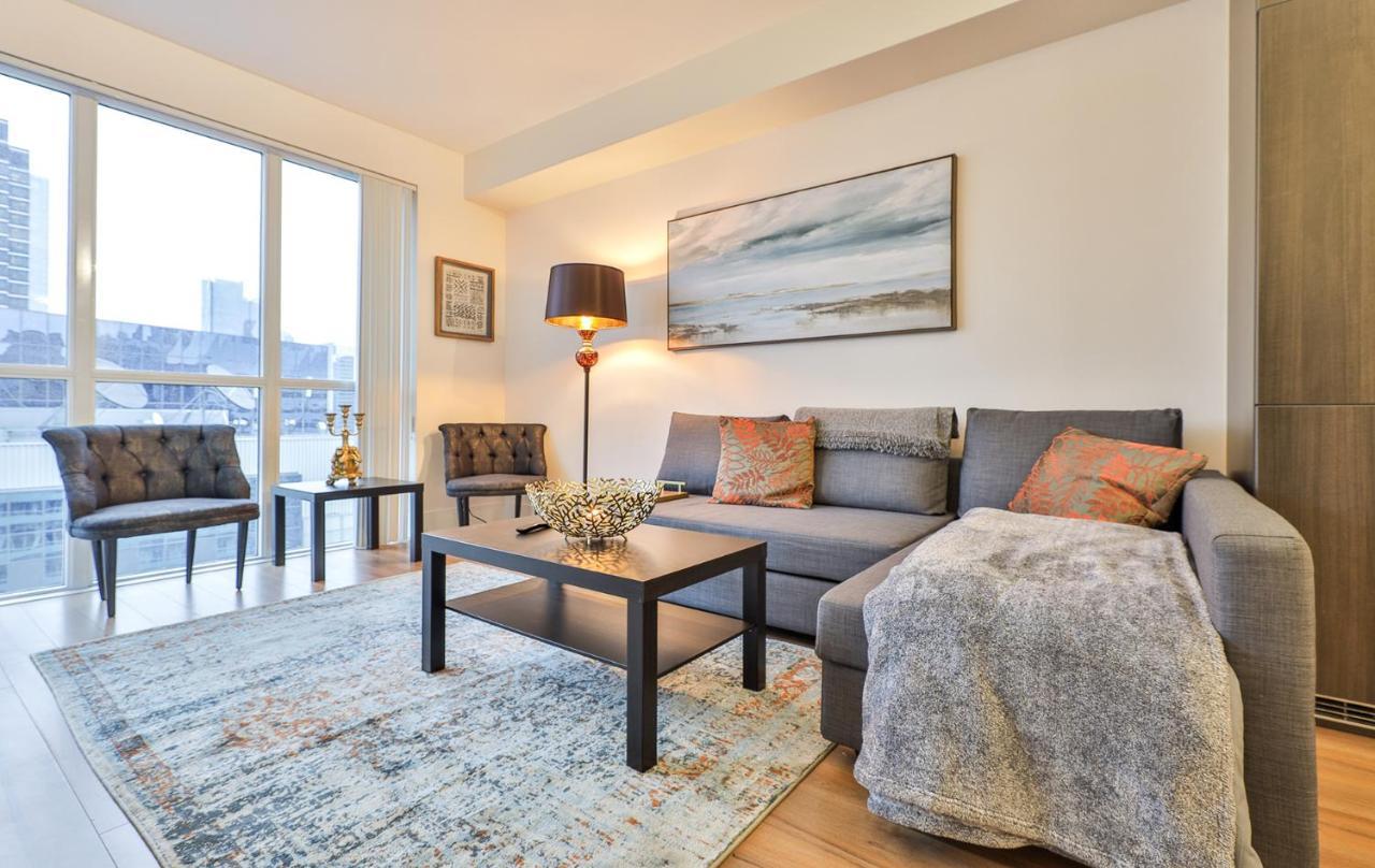Luxury Condo Prime Location 토론토 외부 사진